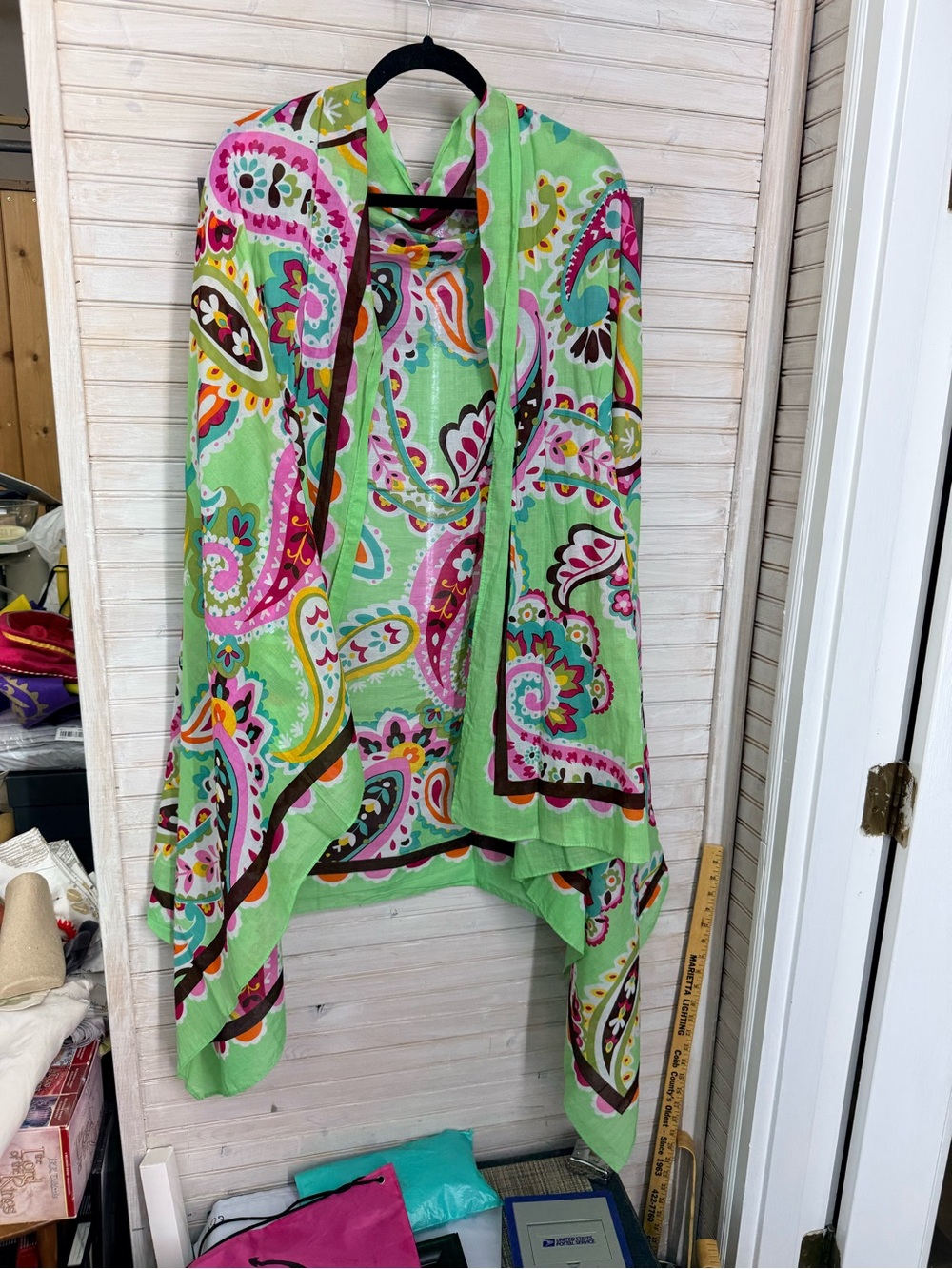 Vera Bradley Tutti Frutti Vibrant Paisley Green Cotton Wrap